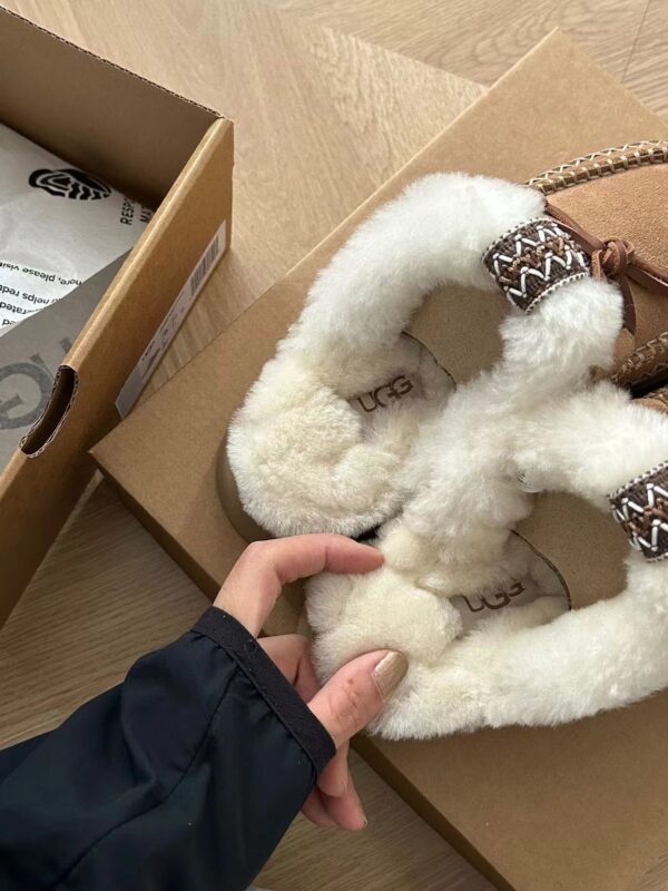 Z5802-58$ UGG size 35-40 - Image 12