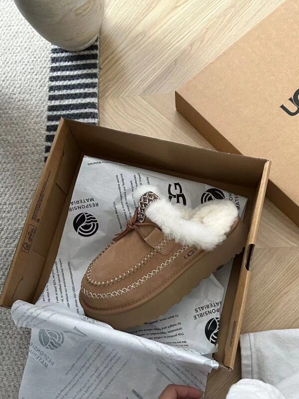 Z5802-58$ UGG size 35-40 - Image 6