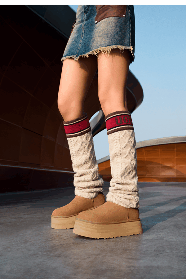 Z5799-58$ UGG - Image 3