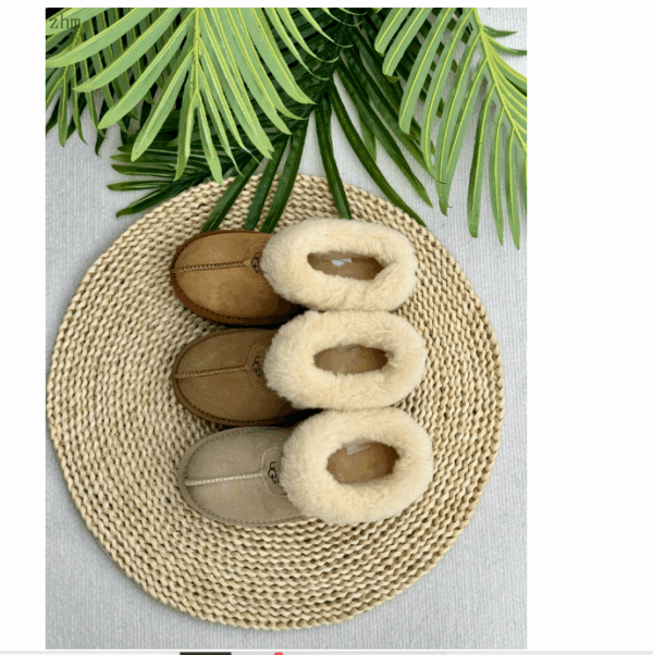 Z5693-49.99$ UGG size 35-44 - Image 11