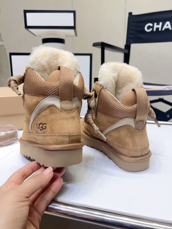 Z4507-78.99$-UGG High cut Boots - Sizes 35-41 - Image 3