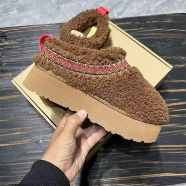 Z5028 UGG 52$ - Image 3