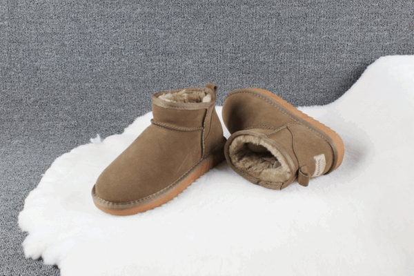 Z4404-45.99$-UGG-Size 34-44 - Image 10