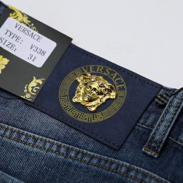 Jes3066 31.98$ Versace - Image 6