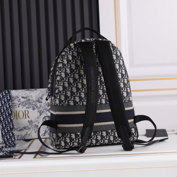 Jam5324  Dior 68$ - Image 6