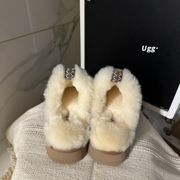 Jam4888  UGG  450  59.99$  UG2 - Image 6