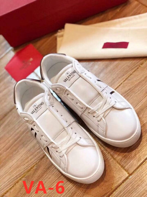 Jes1422 43.01$ Valentino - Image 6