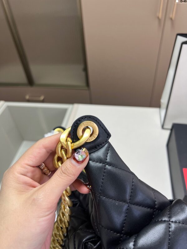 Jam5256  Chanel    79.99$ - Image 6