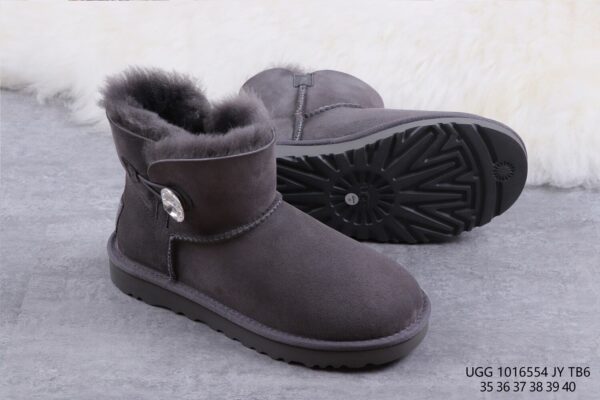 Jes788 UGG WOOL 4A+ 275 38$ UGG - Image 6
