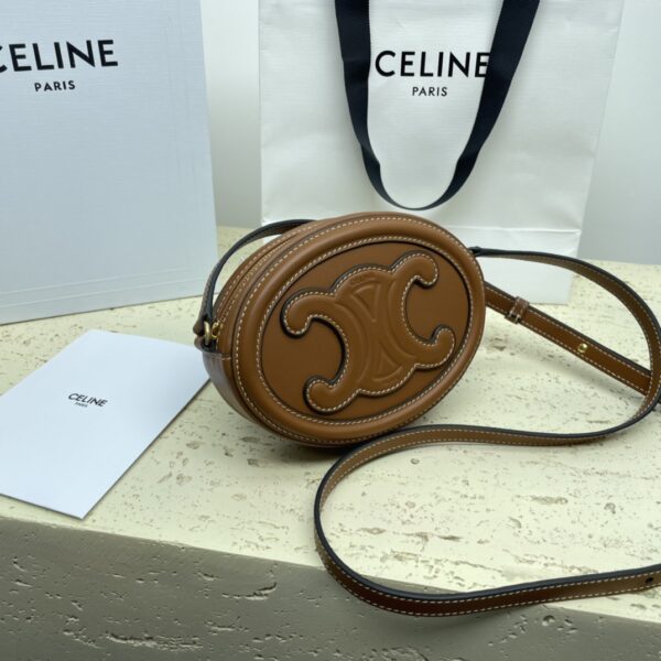 Jam5363 CELINE 78$ - Image 6