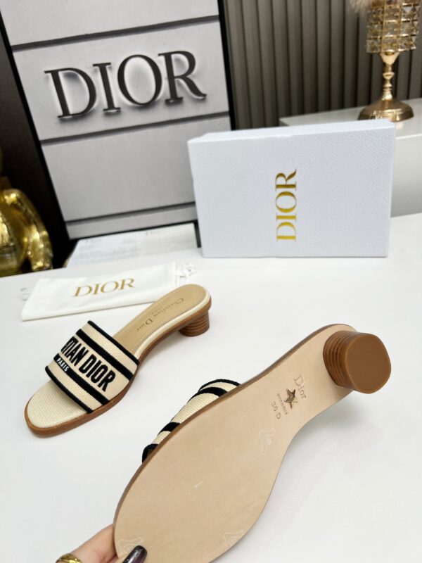 Jam5338 DIOR 54$ - Image 6