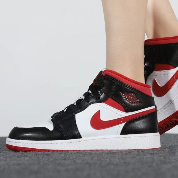 Jes2978 41.5$ Aj1 - Image 6