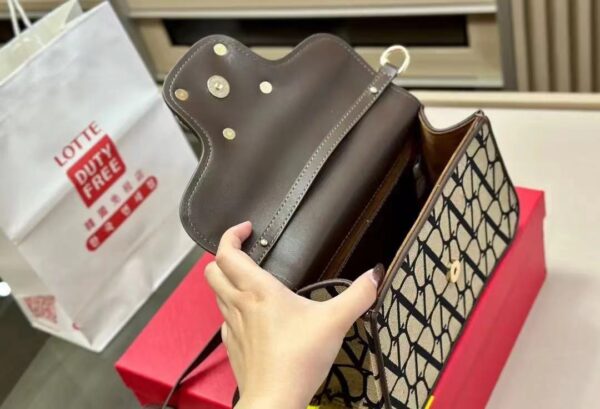 Jam1022 Valentino 75$ 540  GBB - Image 6
