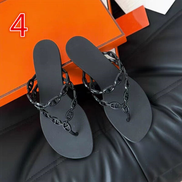 Z5788-49.99$ Size 35-40