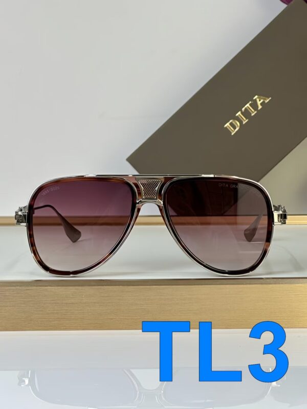 TL2635 DITA 55$ - Image 9