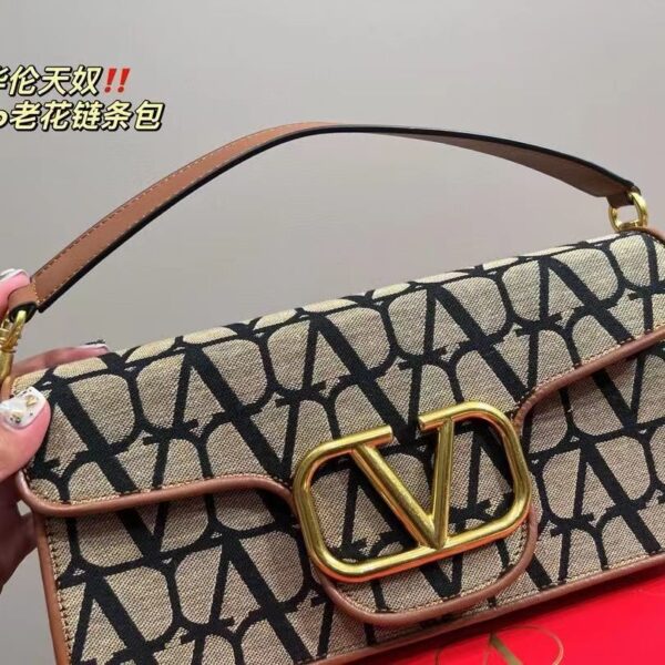 Z5807-58$ Valentino - Size 28 * 20 * 12 - Image 5