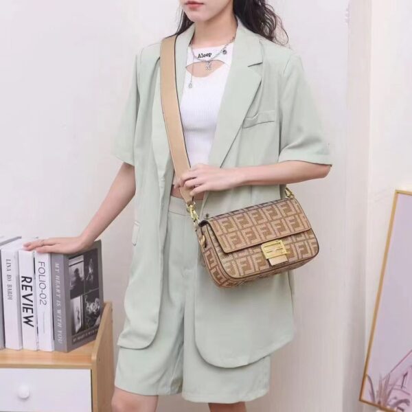 Z5778-58$ Fendi - Image 8
