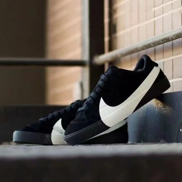 Z5813-49.99$ Nike size 36-44 - Image 8