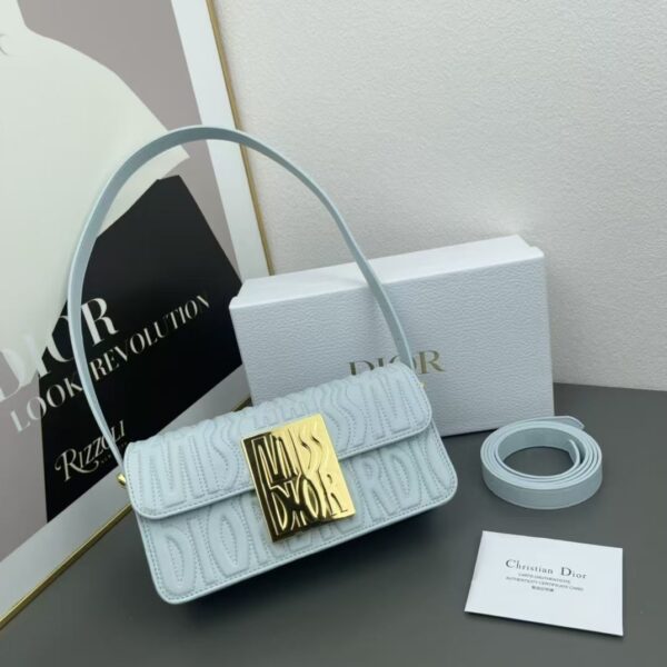 Z5763 DIOR 80$ - Image 2