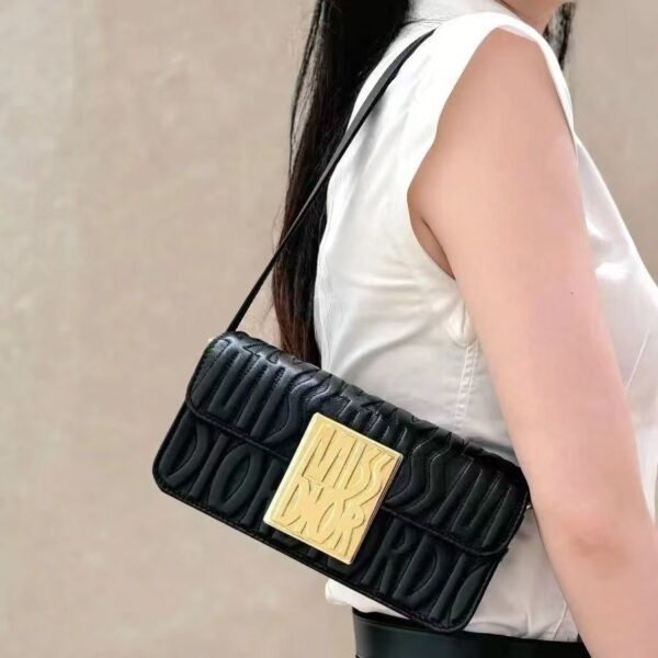 Z5763 DIOR 80$ - Image 3