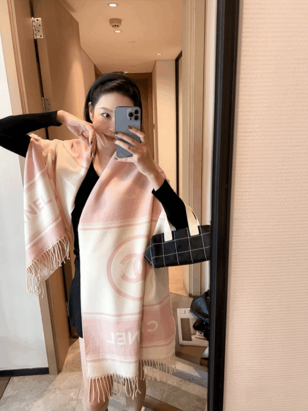 Z5761-28.99$ Chanel scarf size-180*42 - Image 12