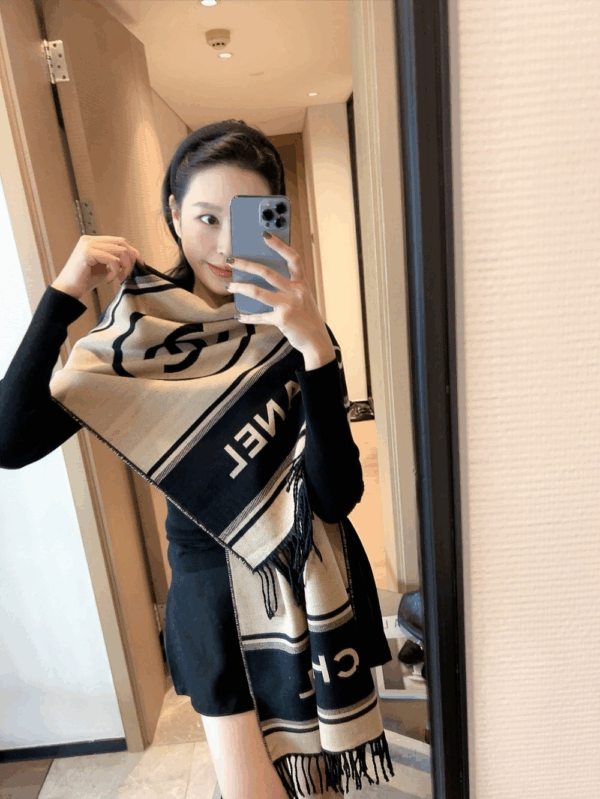 Z5761-28.99$ Chanel scarf size-180*42 - Image 8
