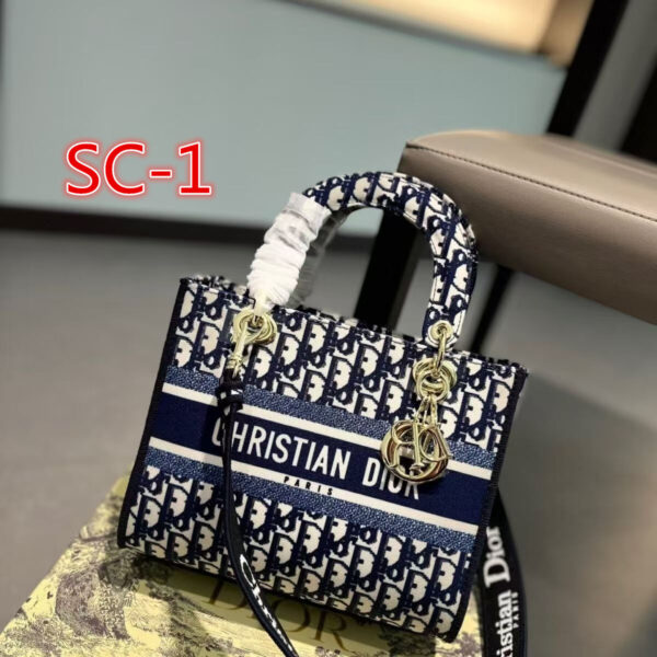 Z5758-55.99$ Dior size 24cm - Image 4