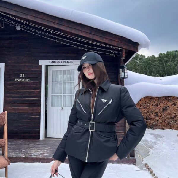 Z5756-75.99$ Prada, size S-L - Image 2