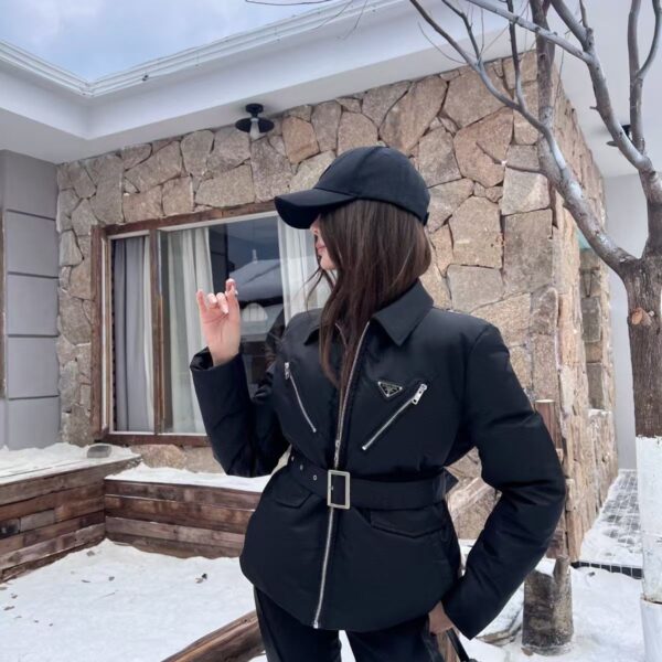 Z5756-75.99$ Prada, size S-L
