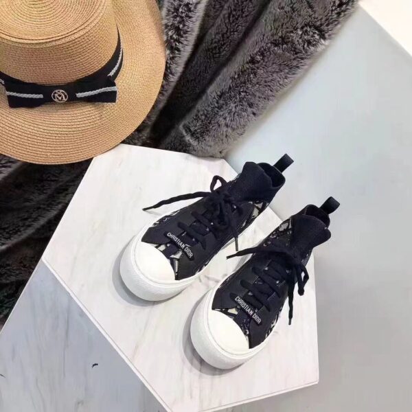 Z5111 Dior 55$