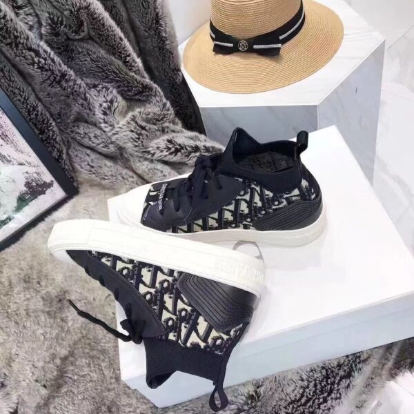 Z5111 Dior 55$ - Image 3