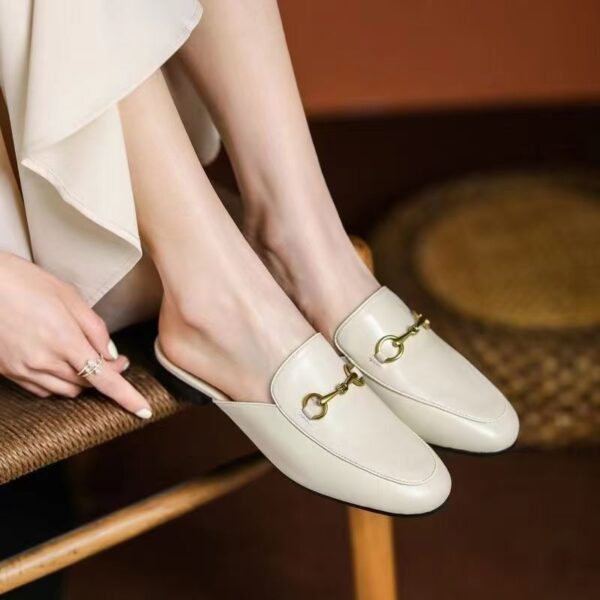 Z5746-49.99$ Gucci Size 35-42 - Image 11