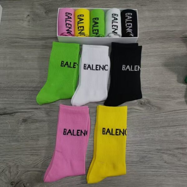 TL2631 Balenciaga 35.99$ - Image 4