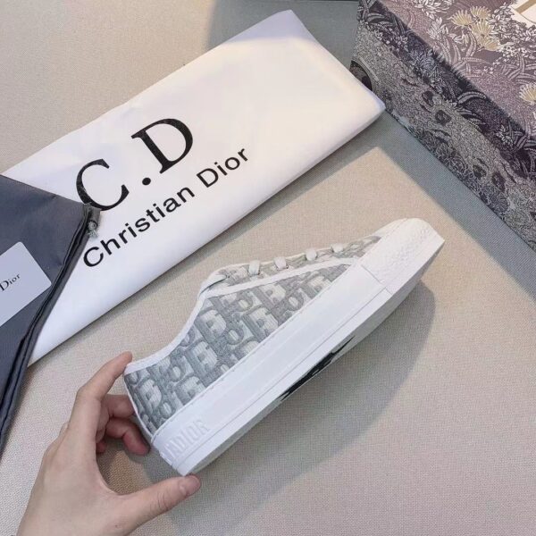 Z4766-59.99$-Dior size 35-42 With box - Image 8
