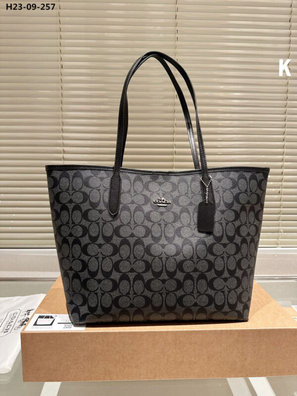 TL2629 COACH 55$ - Image 4
