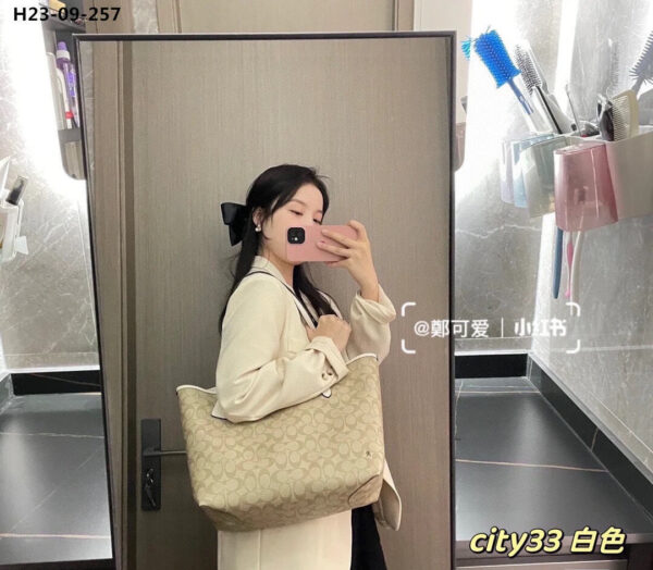 TL2629 COACH 55$ - Image 6