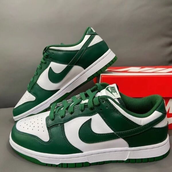 Z5717-49.99$ Nike size 36-46 - Image 3