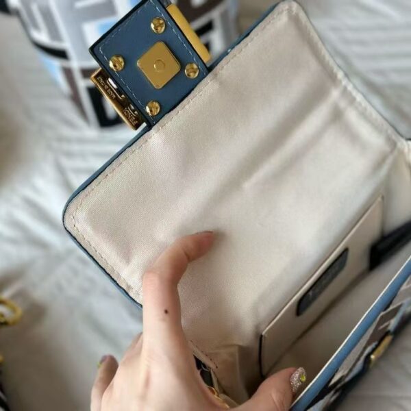 Z5716-69..99$ Fendi - Image 12