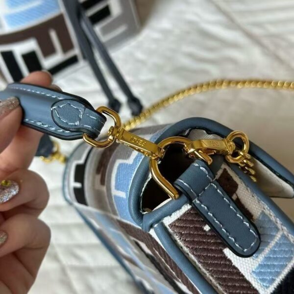Z5716-69..99$ Fendi - Image 9