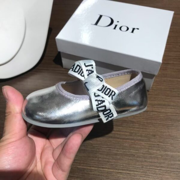 Z3893 Dior 55$ - Image 8