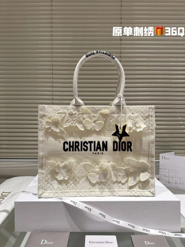 Z5095 DIOR 68$ - Image 3