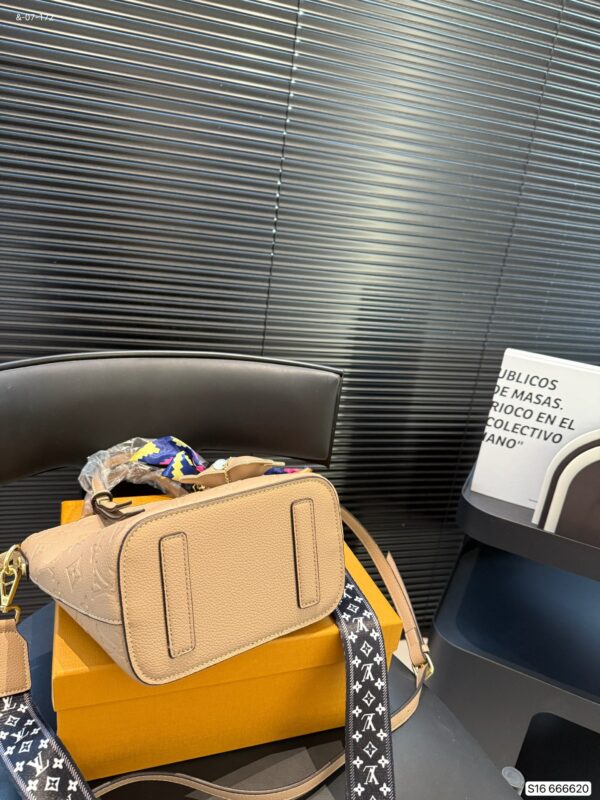 Jam5490 LV 53$ - Image 7
