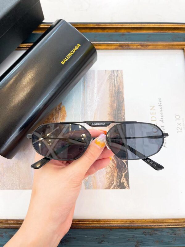 Jam5463 Balenciaga 55$ - Image 7