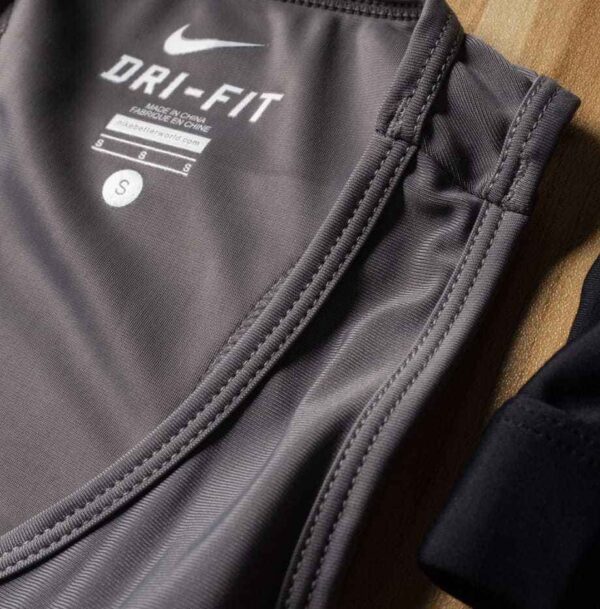 Jam4930 NIKE 28.8$ 210 - Image 7