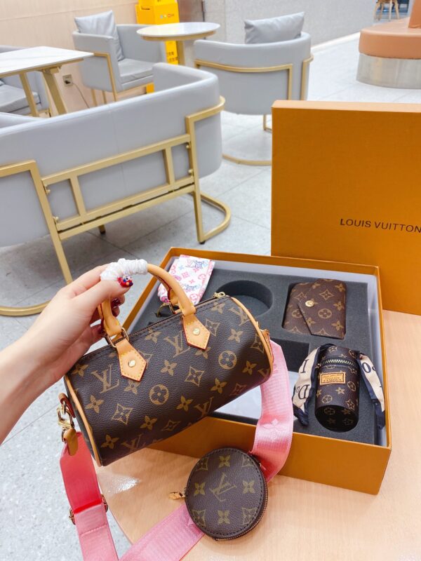 Jam4107  LV 65$ - Image 7
