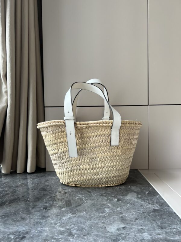 Jam5252   LOEWE  89$ - Image 7
