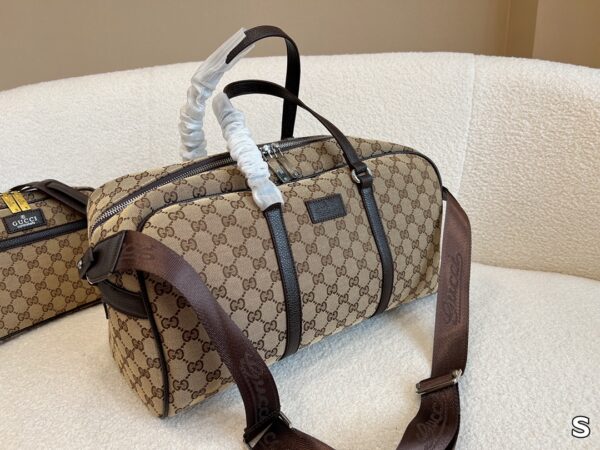Jam4035    GUCCI    70$ - Image 7