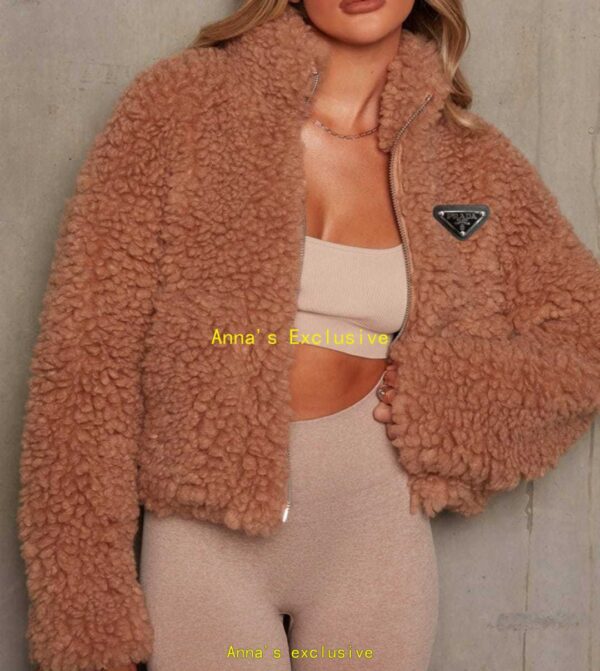 Jam3905 PRADA 335 45$ GYYF - Image 7