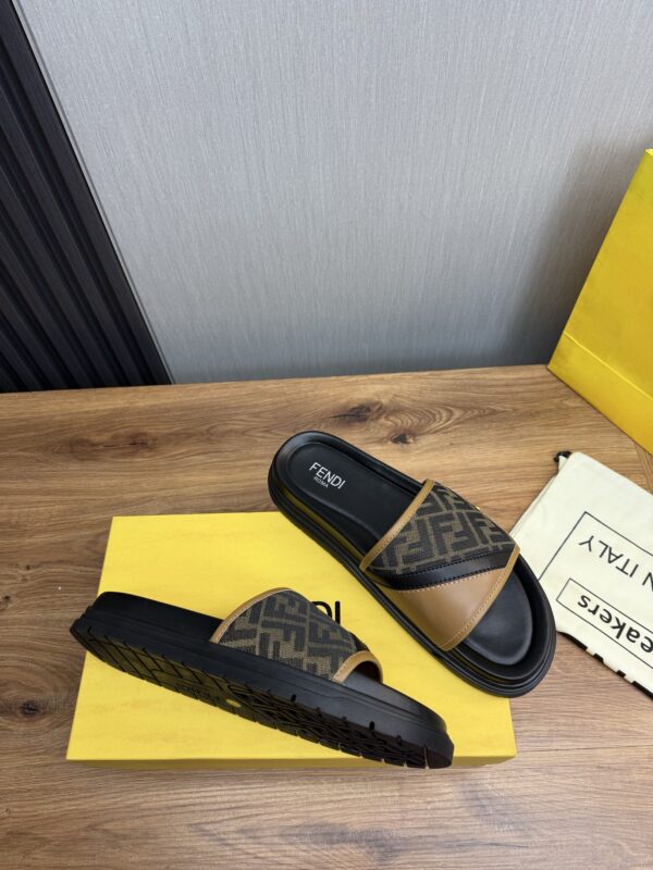 Jam5349  FENDI 59.99$ - Image 7