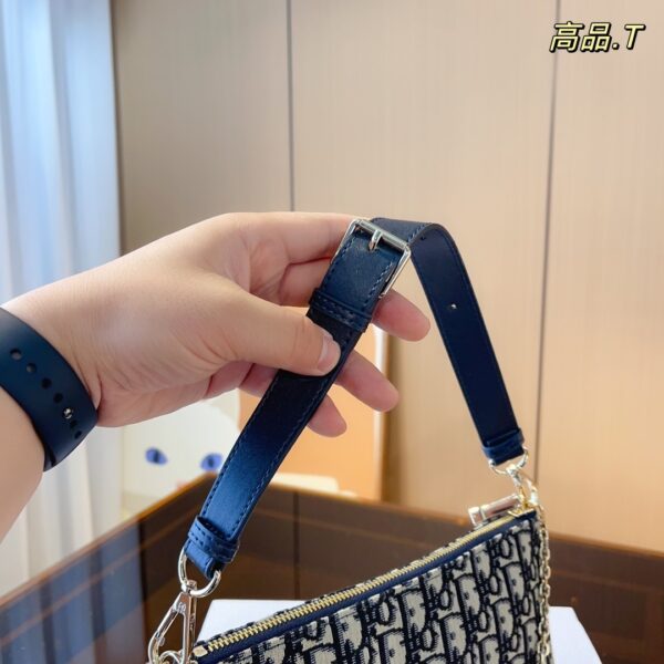 Z5119 Dior 55$